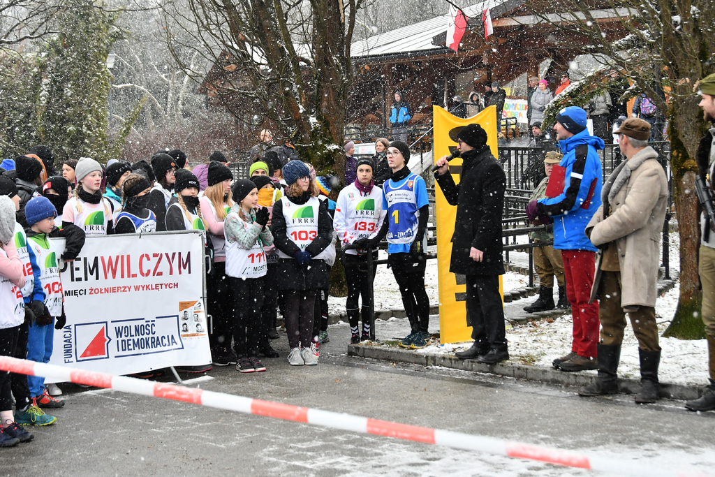 Przed startem, burmistrz Rabki i dyrektor Centrum Kultury